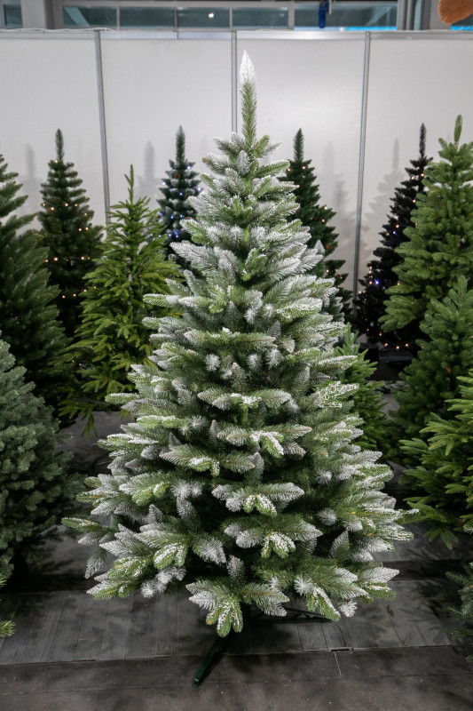 Vianočný stromček Smrek IMPERIAL 220 cm
