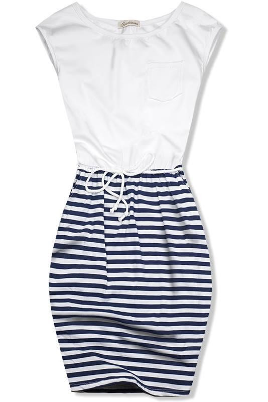 Bielo-modré šaty v námorníckom štýle