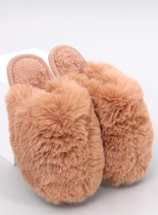 Papuče s umelou kožušinou camel