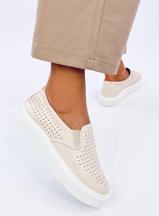Perforované slip-on tenisky béžové