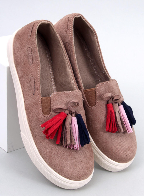 Hnedé slip-on espadrilky so strapcami