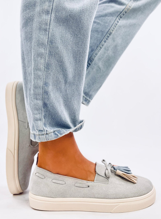 Sivé slip-on espadrilky so strapcami
