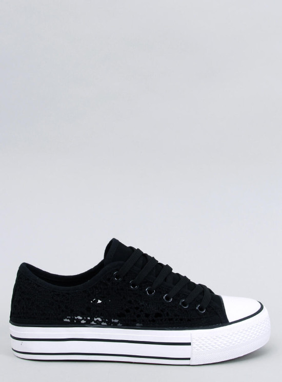 Čierne čipkované tenisky