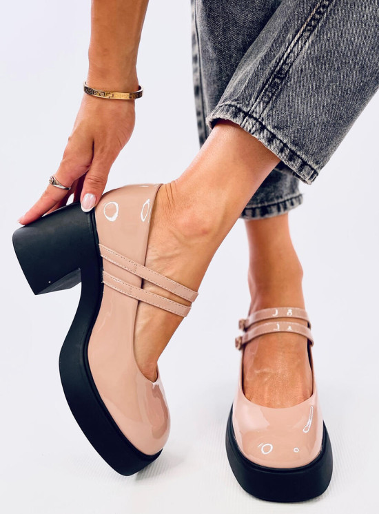 Lakované lodičky na hrubom podpätku béžové