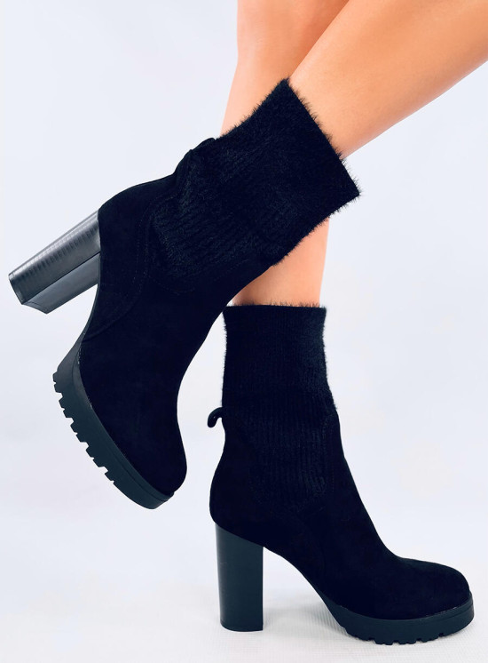 Semišové čižmy na podpätku čierne