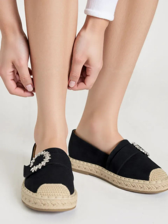Dámske čierne espadrilky so sponou