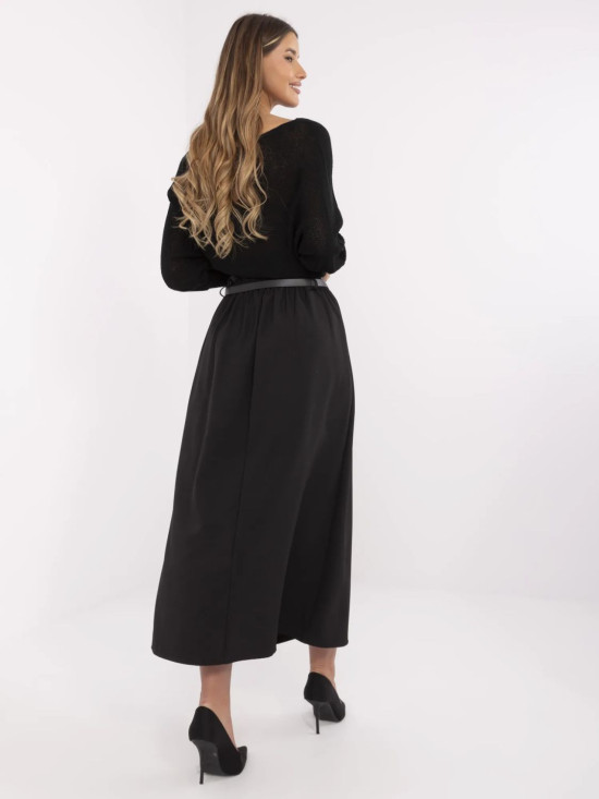 Elegantná maxi sukňa v čiernej farbe