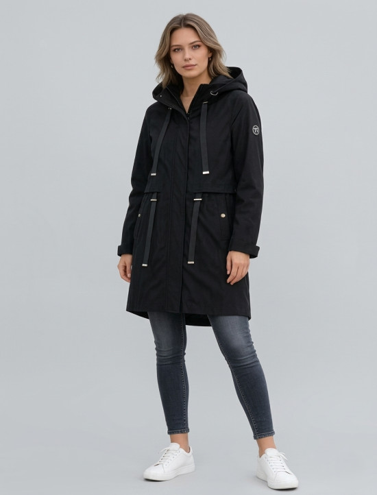 Čierna jarná parka s veľkou kapucňou