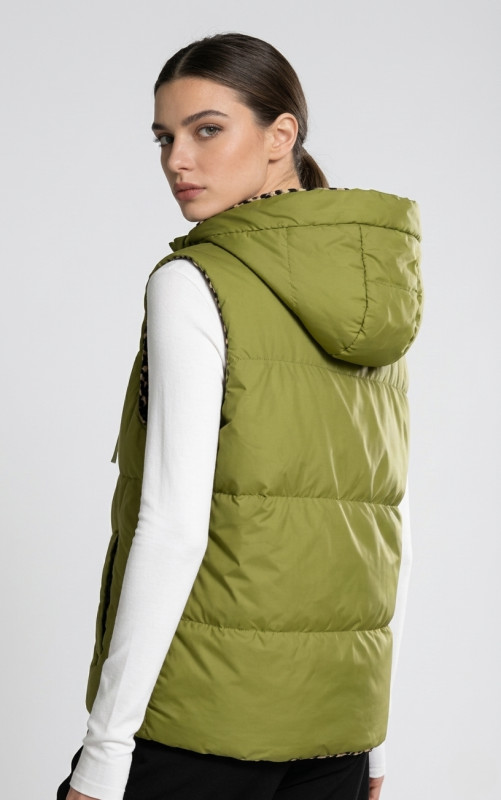 Obojstranná vesta s leopardím vzorom zelená