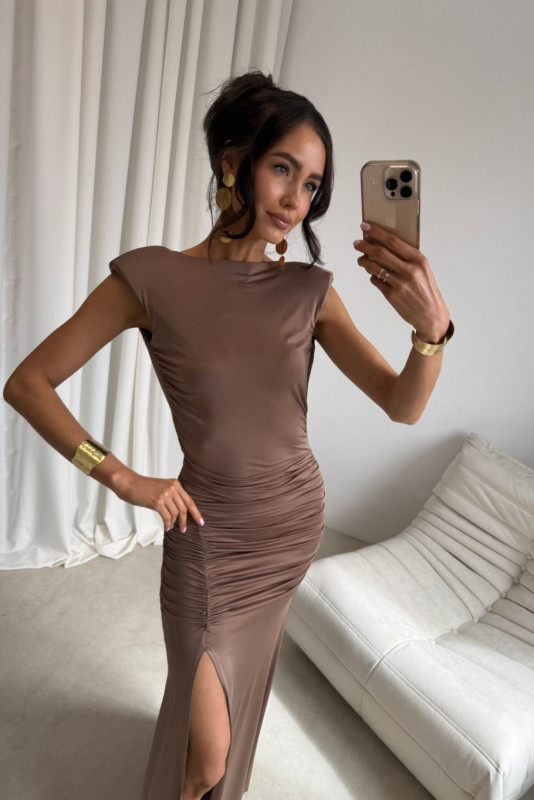 Maxi šaty v svetlohnedom odtieni Aurelia