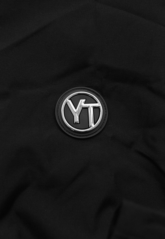 Čierna prechodná parka so sťahovaním v páse