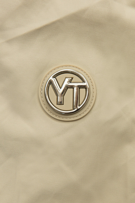 Béžová jarná parka s veľkou kapucňou