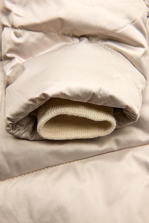 Krémová lesklá prešívaná bunda na zimu