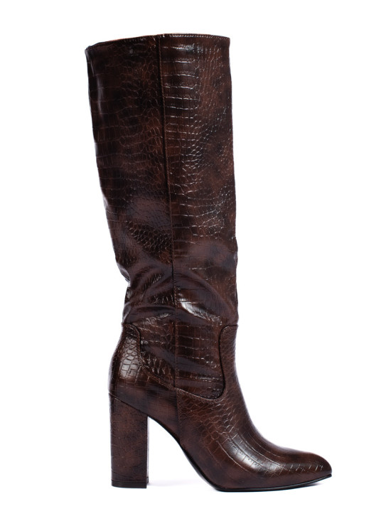 Hnedé vysoké dámske čižmy z ekokože