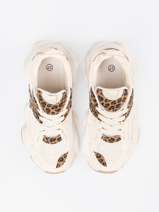 Sneakersy s hrubou podrážkou v animal vzore