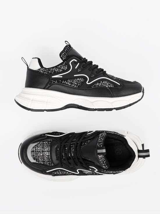Čierne dámske sneakersy s ozdobnými prvkami