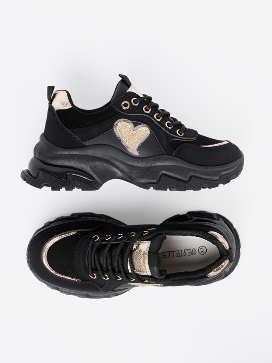 Čierne sneakersy so zlatým srdcom