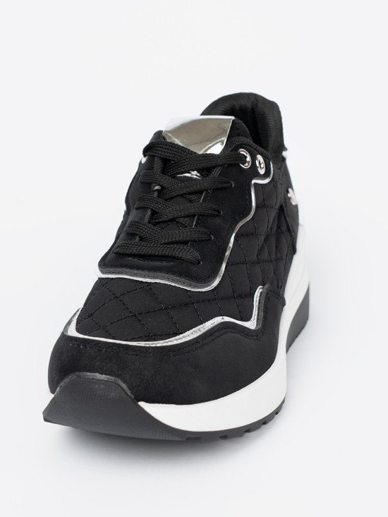 Čierne dámske sneakersy na platforme