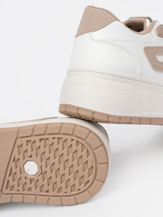 Bielo-bežové sneakersy na platforme