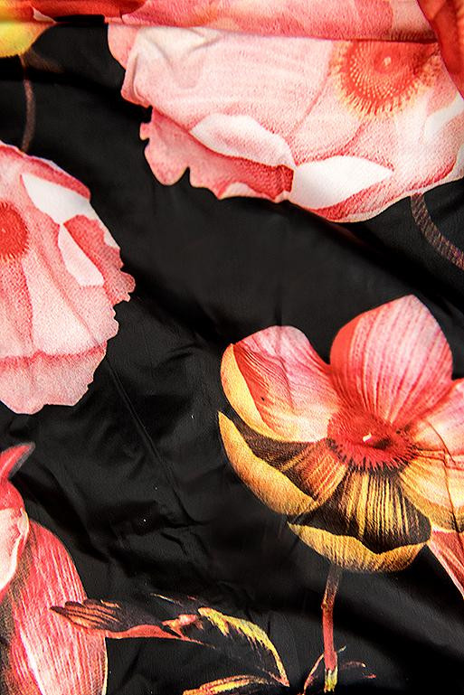 Červená bunda s kvetinovou podšívkou od LHD