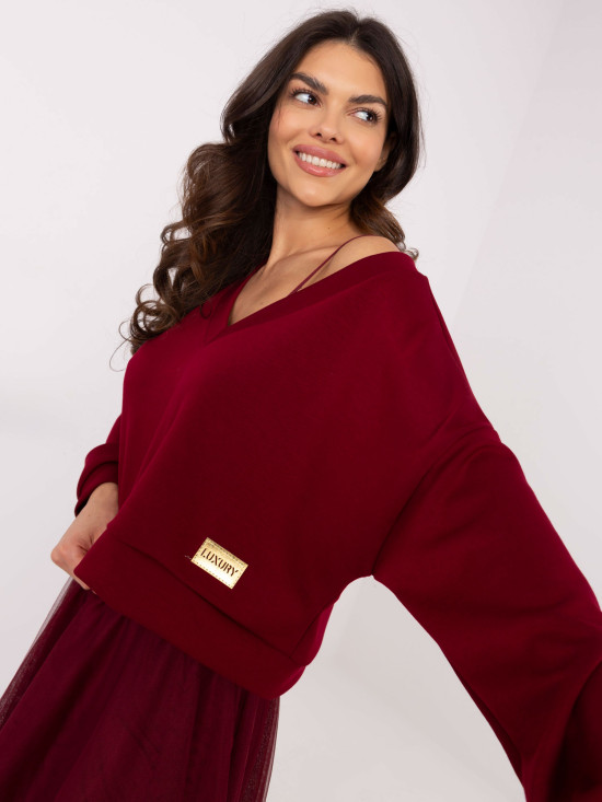 Elegantný komplet v bordovej farbe