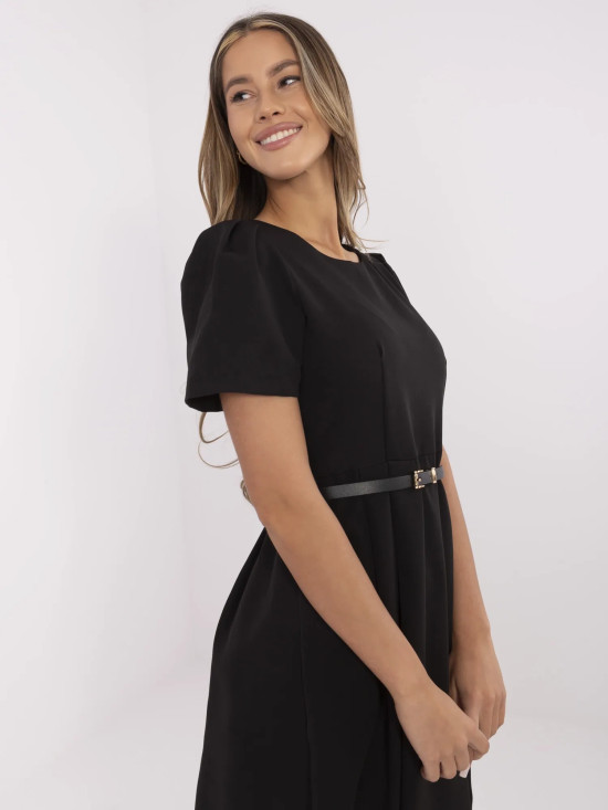 Elegantné čierne midi šaty