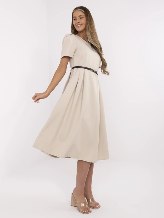 Elegantné béžové midi šaty