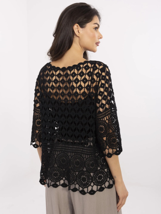 Štýlová čierna blúzka s 3/4 rukávom