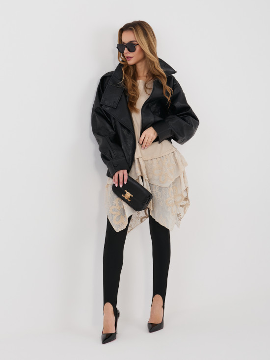 Béžová bavlnená blúzka s krátkym rukávom a volánom