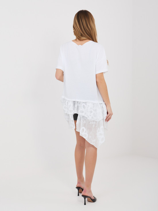 Biela bavlnená blúzka s krátkym rukávom a volánom
