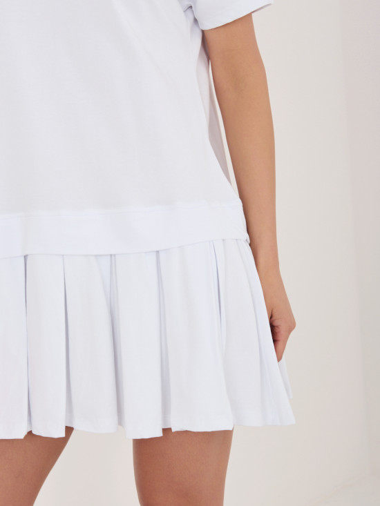 Biele rozšírené mini šaty s krátkym rukávom