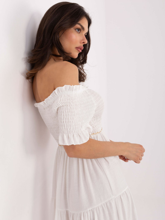 Ecru letné midi šaty s off-shoulder strihom