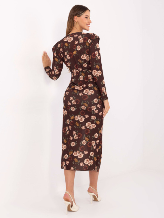 Hnedé kvetované midi šaty s prekladaným výstrihom