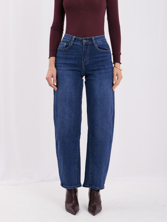 Tmavomodré mom jeans s vysokým pásom