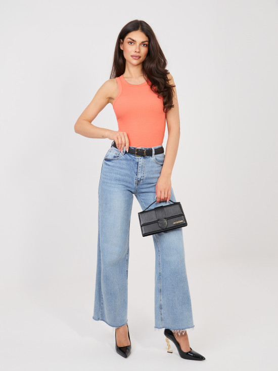 Rebrovaný oranžový top bez rukávov