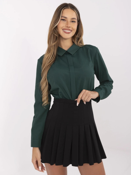 Elegantná košeľa v tmavozelenej farbe