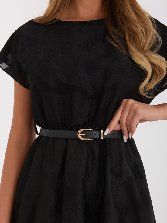 Čierne rozšírené midi šaty s opaskom