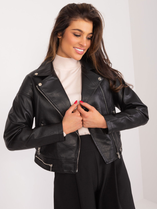 Štýlová čierna bunda z ekokože