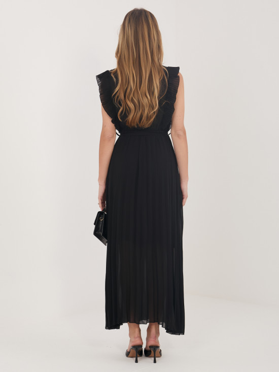 Čierne rozšírené midi šaty s opaskom