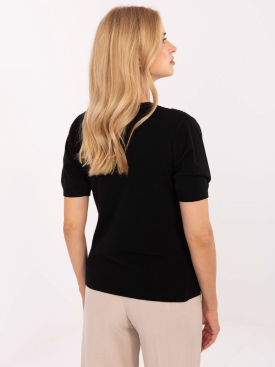 Elegantný čierny pulóver s krátkym rukávom