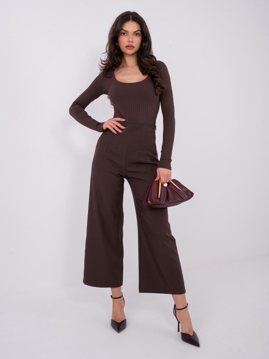 Hnedé rebrované body s dlhým rukávom