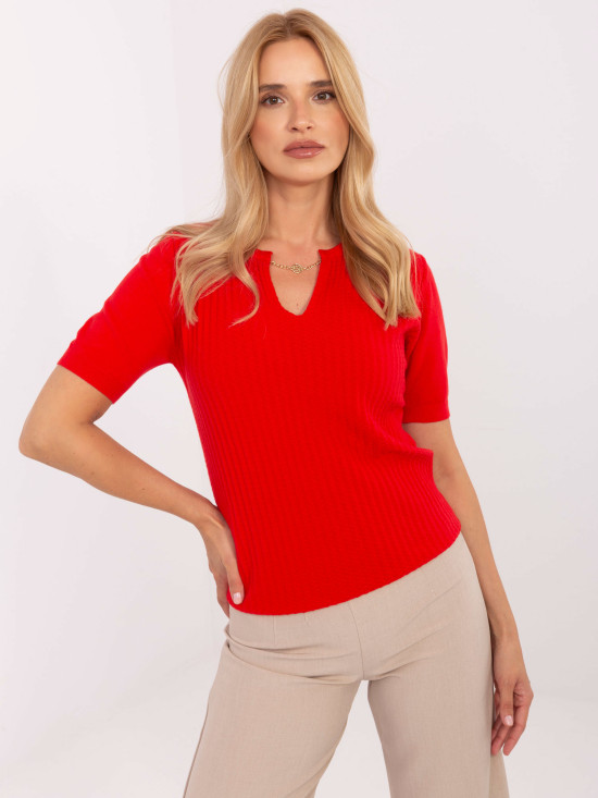 Elegantný červený pulóver s krátkym rukávom