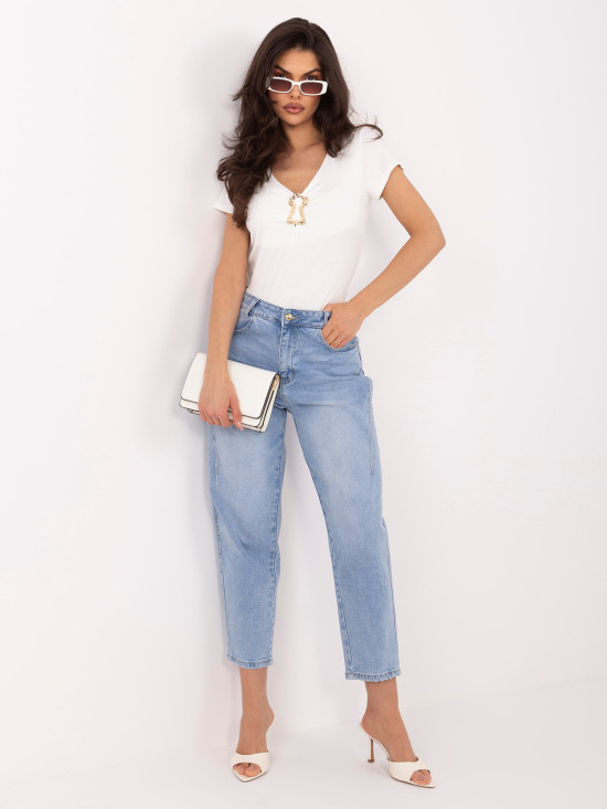 Elegantná blúzka s V-výstrihom v ecru farbe