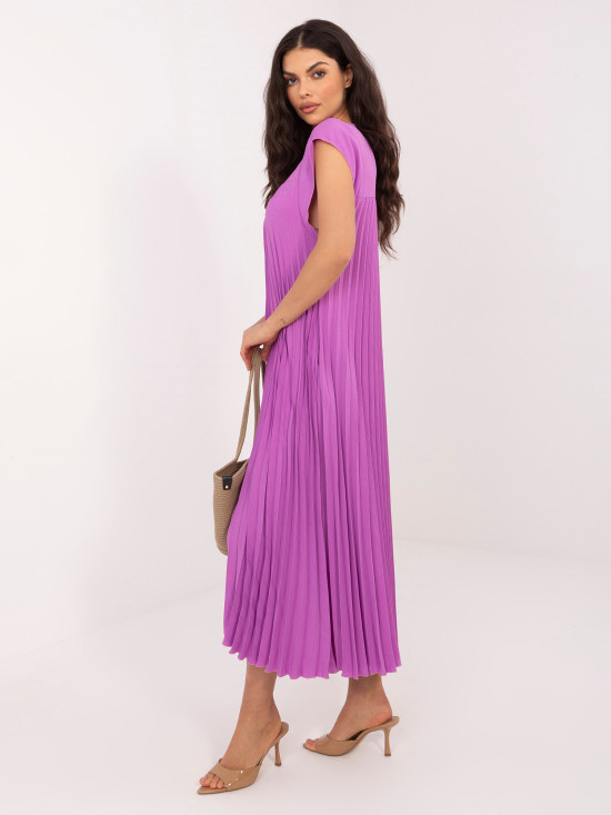 Fialové midi koktejlové šaty s vreckami