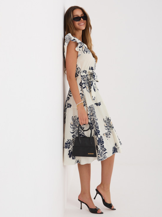 Tmavomodré midi šaty s potlačou a opaskom