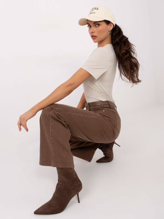 Béžová hladká blúzka s krátkym rukávom