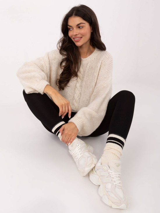 Béžový pulóver s okrúhlym výstrihom a textúrovaným vzorom