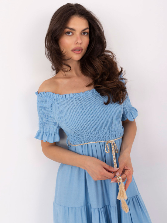 Modré letné midi šaty s off-shoulder strihom