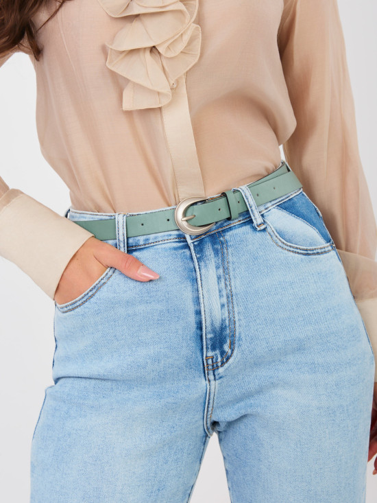 Dámske mom jeans s vysokým pásom a opaskom, modré