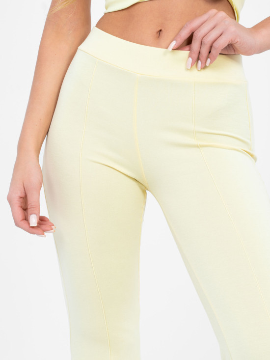 Žlté široké športové nohavice s vysokým pásom